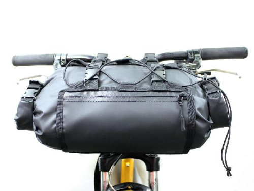 Сумка на руль BikePaсking 12, черная фото 6 Сумка на руль BikePaсking 12, черная фото 6